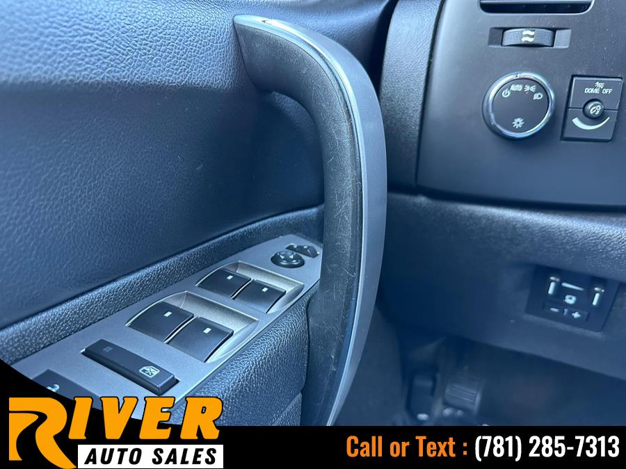2013 Chevrolet Silverado 2500HD 4WD Crew Cab 153.7" LT, available for sale in Malden, Massachusetts | River Auto Sales. Malden, Massachusetts 2013 Chevrolet Silverado 2500HD 4WD Crew Cab 153.7" LT, available for sale in Malden, Massachusetts | River Auto Sales. Malden, Massachusetts