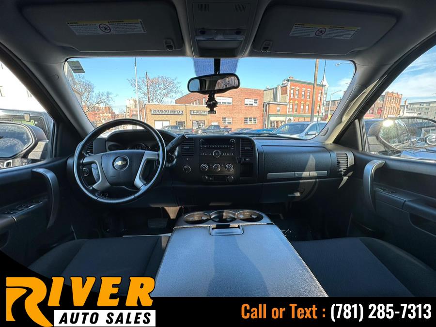 2013 Chevrolet Silverado 2500HD 4WD Crew Cab 153.7" LT, available for sale in Malden, Massachusetts | River Auto Sales. Malden, Massachusetts 2013 Chevrolet Silverado 2500HD 4WD Crew Cab 153.7" LT, available for sale in Malden, Massachusetts | River Auto Sales. Malden, Massachusetts