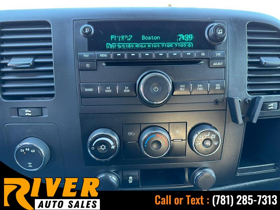 2013 Chevrolet Silverado 2500HD 4WD Crew Cab 153.7" LT, available for sale in Malden, Massachusetts | River Auto Sales. Malden, Massachusetts 2013 Chevrolet Silverado 2500HD 4WD Crew Cab 153.7" LT, available for sale in Malden, Massachusetts | River Auto Sales. Malden, Massachusetts