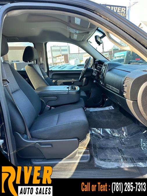 2013 Chevrolet Silverado 2500HD 4WD Crew Cab 153.7" LT, available for sale in Malden, Massachusetts | River Auto Sales. Malden, Massachusetts 2013 Chevrolet Silverado 2500HD 4WD Crew Cab 153.7" LT, available for sale in Malden, Massachusetts | River Auto Sales. Malden, Massachusetts
