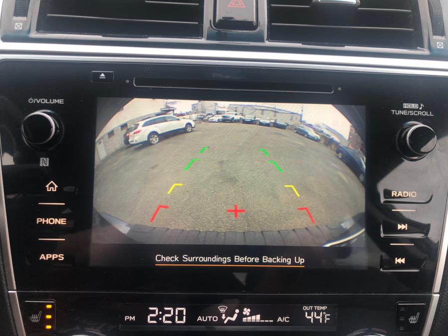 2018 Subaru Outback 2.5i Premium, available for sale in Irvington, New Jersey | Elis Motors Corp. Irvington, New Jersey 2018 Subaru Outback 2.5i Premium, available for sale in Irvington, New Jersey | Elis Motors Corp. Irvington, New Jersey