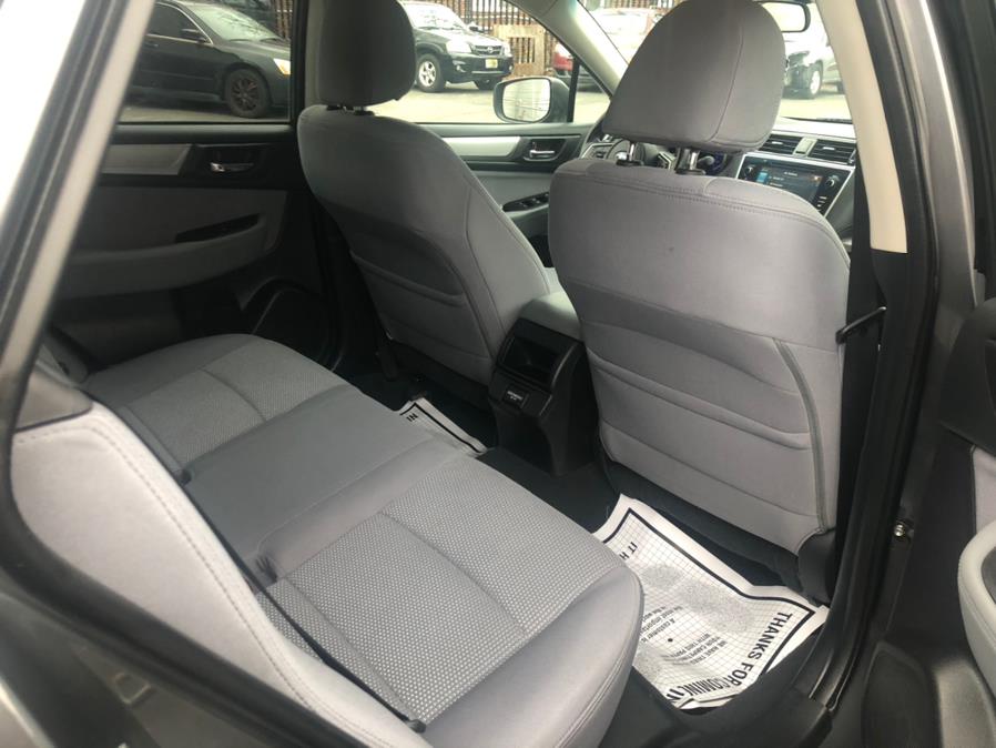 2018 Subaru Outback 2.5i Premium, available for sale in Irvington, New Jersey | Elis Motors Corp. Irvington, New Jersey 2018 Subaru Outback 2.5i Premium, available for sale in Irvington, New Jersey | Elis Motors Corp. Irvington, New Jersey