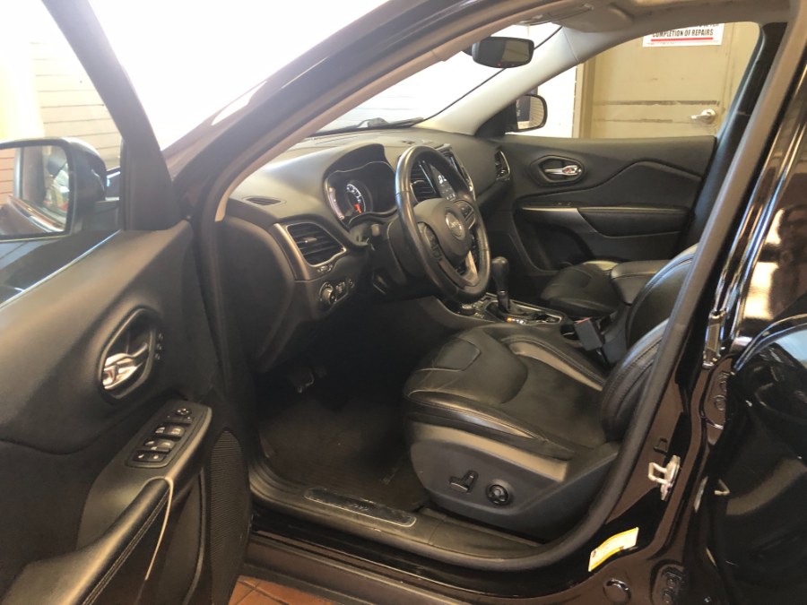 Used Jeep Cherokee Limited 4x4 2019 | Rockland Motor Sport. Suffern, New York Used Jeep Cherokee Limited 4x4 2019 | Rockland Motor Sport. Suffern, New York