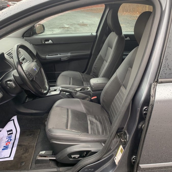 2007 Volvo S40 Sedan, available for sale in Naugatuck, Connecticut | Riverside Motorcars, LLC. Naugatuck, Connecticut 2007 Volvo S40 Sedan, available for sale in Naugatuck, Connecticut | Riverside Motorcars, LLC. Naugatuck, Connecticut