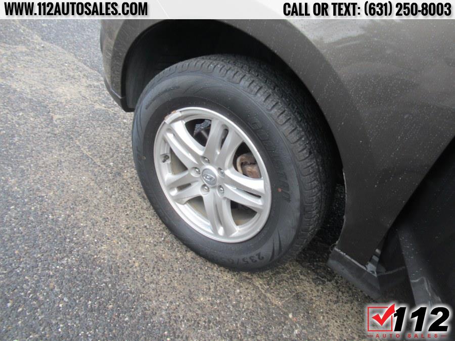 2012 Hyundai Santa Fe Limited; Se FWD 4dr I4 GLS, available for sale in Patchogue, New York | 112 Auto Sales. Patchogue, New York 2012 Hyundai Santa Fe Limited; Se FWD 4dr I4 GLS, available for sale in Patchogue, New York | 112 Auto Sales. Patchogue, New York