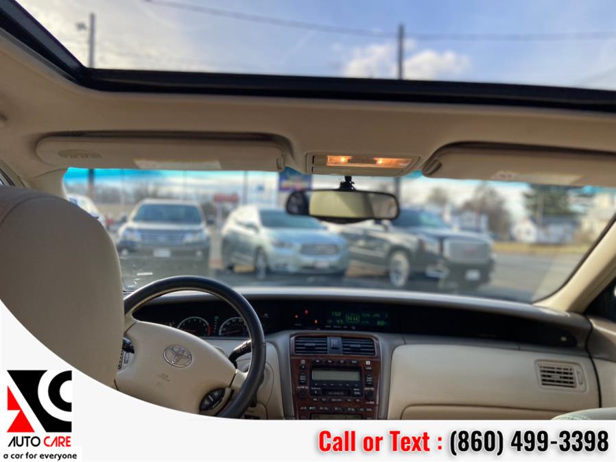 2002 Toyota Avalon 4dr Sdn XLS w/Bucket Seats (Natl), available for sale in Vernon , Connecticut | Auto Care Motors. Vernon , Connecticut 2002 Toyota Avalon 4dr Sdn XLS w/Bucket Seats (Natl), available for sale in Vernon , Connecticut | Auto Care Motors. Vernon , Connecticut