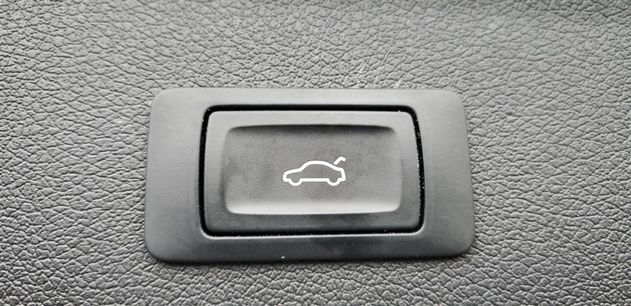 2015 Audi Q5 quattro 4dr 2.0T Premium Plus, available for sale in Little Ferry, New Jersey | Victoria Preowned Autos Inc. Little Ferry, New Jersey 2015 Audi Q5 quattro 4dr 2.0T Premium Plus, available for sale in Little Ferry, New Jersey | Victoria Preowned Autos Inc. Little Ferry, New Jersey