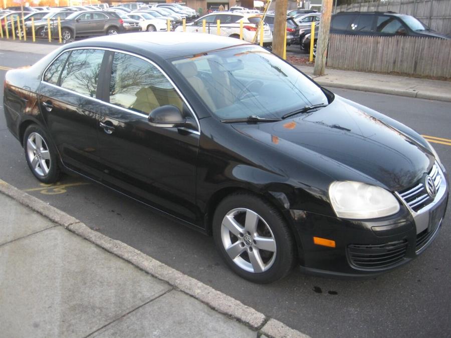 2008 Volkswagen Jetta SE PZEV 4dr Sedan 6A, available for sale in Massapequa, New York | Rite Choice Auto Inc.. Massapequa, New York 2008 Volkswagen Jetta SE PZEV 4dr Sedan 6A, available for sale in Massapequa, New York | Rite Choice Auto Inc.. Massapequa, New York