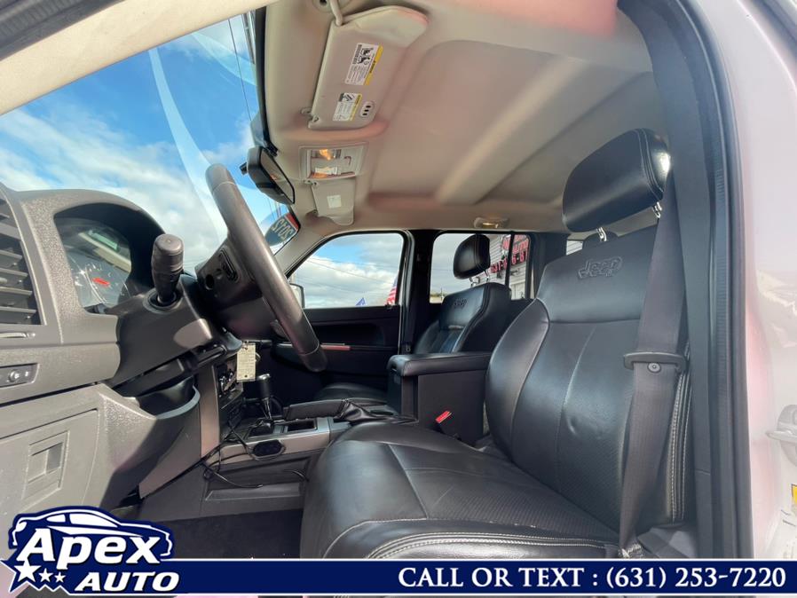 Used Jeep Liberty 4WD 4dr Limited Jet 2012 | Apex Auto. Selden, New York Used Jeep Liberty 4WD 4dr Limited Jet 2012 | Apex Auto. Selden, New York