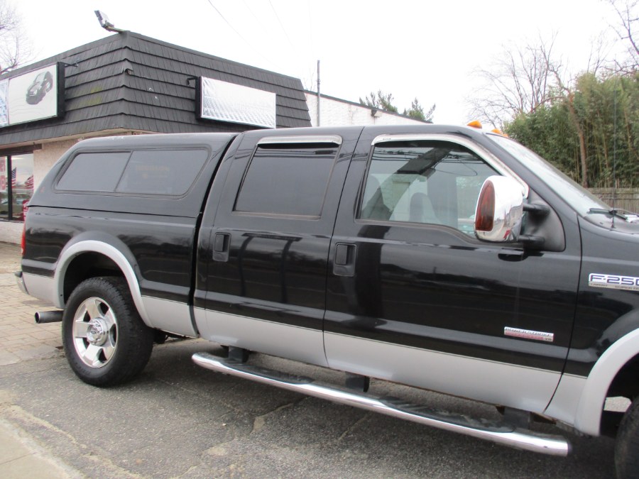 2006 Ford Super Duty F-250 Crew Cab 156" Lariat 4WD, available for sale in West Babylon, New York | New Gen Auto Group. West Babylon, New York 2006 Ford Super Duty F-250 Crew Cab 156" Lariat 4WD, available for sale in West Babylon, New York | New Gen Auto Group. West Babylon, New York
