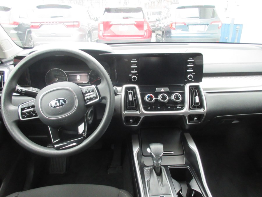 2021 Kia Sorento LX FWD, available for sale in Linden, New Jersey | Route 27 Auto Mall. Linden, New Jersey 2021 Kia Sorento LX FWD, available for sale in Linden, New Jersey | Route 27 Auto Mall. Linden, New Jersey