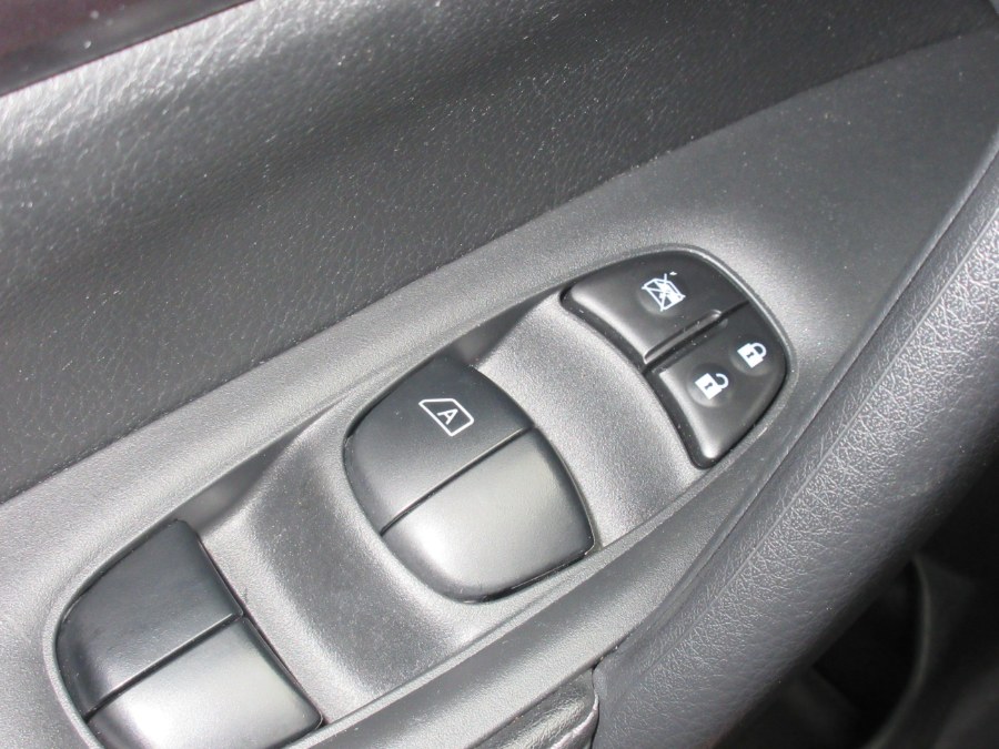 2021 Nissan Rogue Sport FWD S, available for sale in Linden, New Jersey | Route 27 Auto Mall. Linden, New Jersey 2021 Nissan Rogue Sport FWD S, available for sale in Linden, New Jersey | Route 27 Auto Mall. Linden, New Jersey