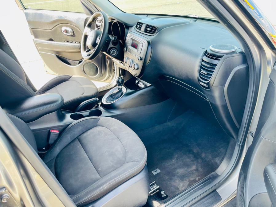 2016 Kia Soul 5dr Wgn Auto Base, available for sale in Orlando, Florida | 2 Car Pros. Orlando, Florida 2016 Kia Soul 5dr Wgn Auto Base, available for sale in Orlando, Florida | 2 Car Pros. Orlando, Florida