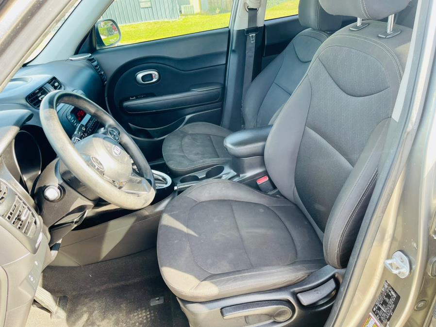 2016 Kia Soul 5dr Wgn Auto Base, available for sale in Orlando, Florida | 2 Car Pros. Orlando, Florida 2016 Kia Soul 5dr Wgn Auto Base, available for sale in Orlando, Florida | 2 Car Pros. Orlando, Florida