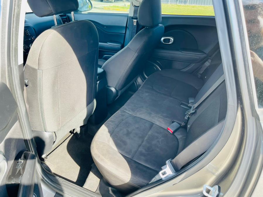 2016 Kia Soul 5dr Wgn Auto Base, available for sale in Orlando, Florida | 2 Car Pros. Orlando, Florida 2016 Kia Soul 5dr Wgn Auto Base, available for sale in Orlando, Florida | 2 Car Pros. Orlando, Florida