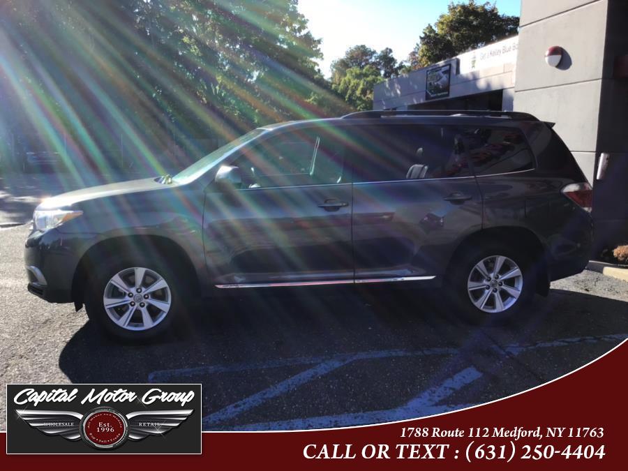 2011 Toyota Highlander 4WD 4dr V6 SE, available for sale in Medford, New York | Capital Motor Group Inc. Medford, New York 2011 Toyota Highlander 4WD 4dr V6 SE, available for sale in Medford, New York | Capital Motor Group Inc. Medford, New York