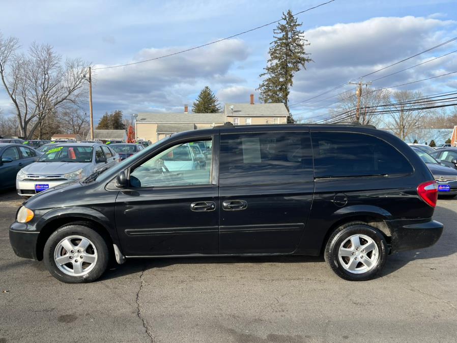 Used Dodge Grand Caravan 4dr SXT 2006 | CT Car Co LLC. East Windsor, Connecticut Used Dodge Grand Caravan 4dr SXT 2006 | CT Car Co LLC. East Windsor, Connecticut