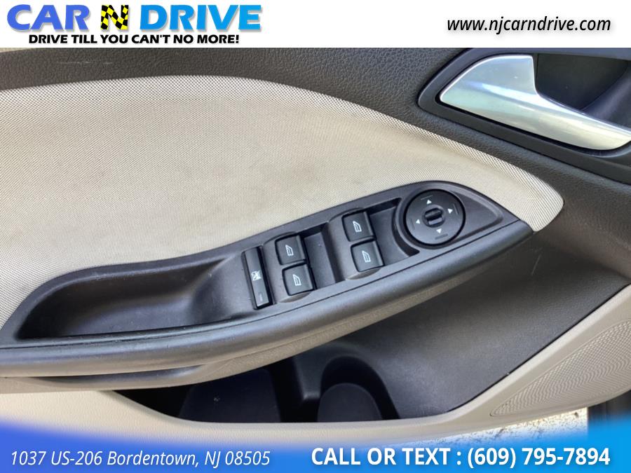 2015 Ford Focus SE Sedan, available for sale in Bordentown, New Jersey | Car N Drive. Bordentown, New Jersey 2015 Ford Focus SE Sedan, available for sale in Bordentown, New Jersey | Car N Drive. Bordentown, New Jersey