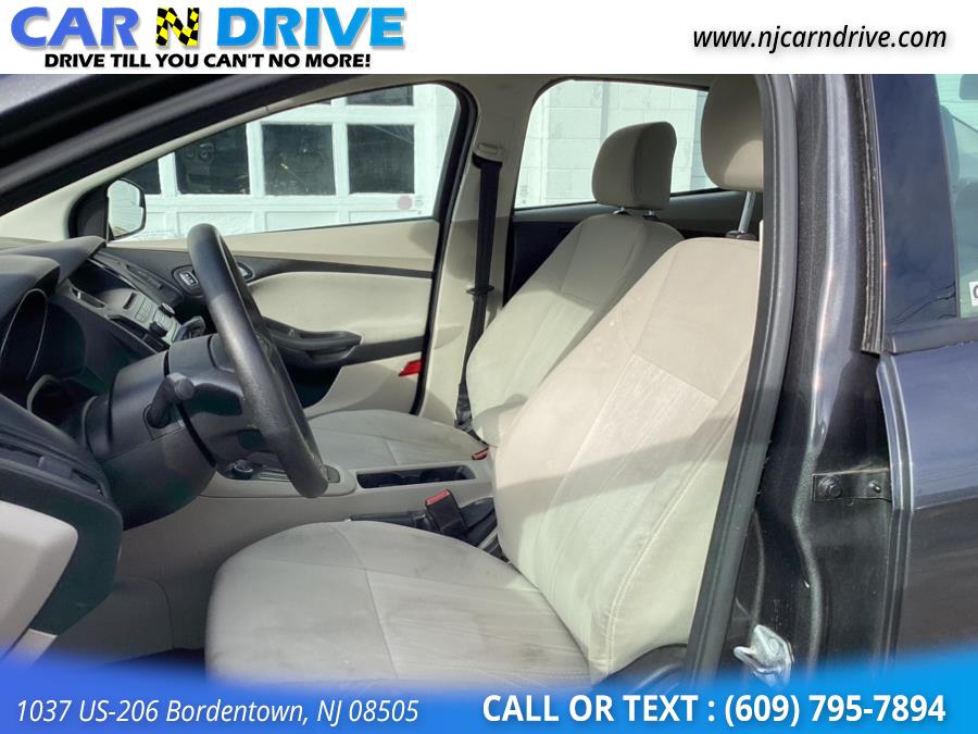 2015 Ford Focus SE Sedan, available for sale in Bordentown, New Jersey | Car N Drive. Bordentown, New Jersey 2015 Ford Focus SE Sedan, available for sale in Bordentown, New Jersey | Car N Drive. Bordentown, New Jersey