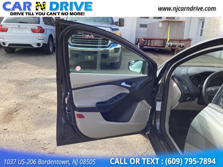 2015 Ford Focus SE Sedan, available for sale in Bordentown, New Jersey | Car N Drive. Bordentown, New Jersey 2015 Ford Focus SE Sedan, available for sale in Bordentown, New Jersey | Car N Drive. Bordentown, New Jersey