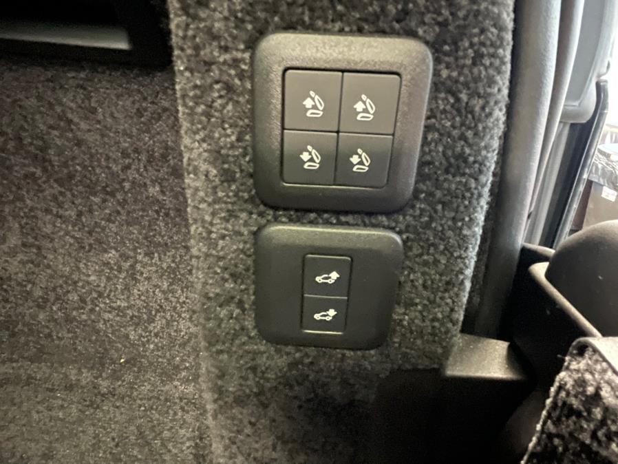 2021 Land Rover Range Rover Westminster SWB, available for sale in Inwood, New York | 5 Towns Drive. Inwood, New York 2021 Land Rover Range Rover Westminster SWB, available for sale in Inwood, New York | 5 Towns Drive. Inwood, New York