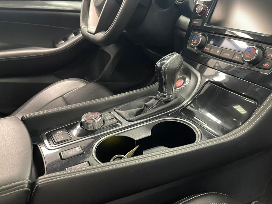 2021 Nissan Maxima SL Sedan, available for sale in Inwood, New York | 5 Towns Drive. Inwood, New York 2021 Nissan Maxima SL Sedan, available for sale in Inwood, New York | 5 Towns Drive. Inwood, New York