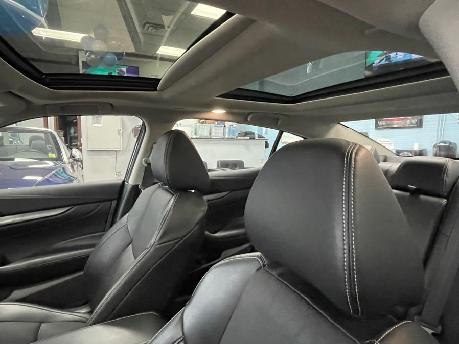 2021 Nissan Maxima SL Sedan, available for sale in Inwood, New York | 5 Towns Drive. Inwood, New York 2021 Nissan Maxima SL Sedan, available for sale in Inwood, New York | 5 Towns Drive. Inwood, New York