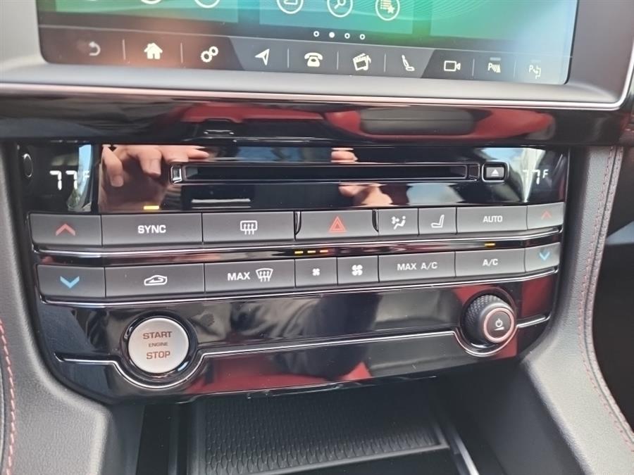 Used Jaguar F-PACE S AWD 2019 | L.I. Auto Gallery. Islip, New York Used Jaguar F-PACE S AWD 2019 | L.I. Auto Gallery. Islip, New York