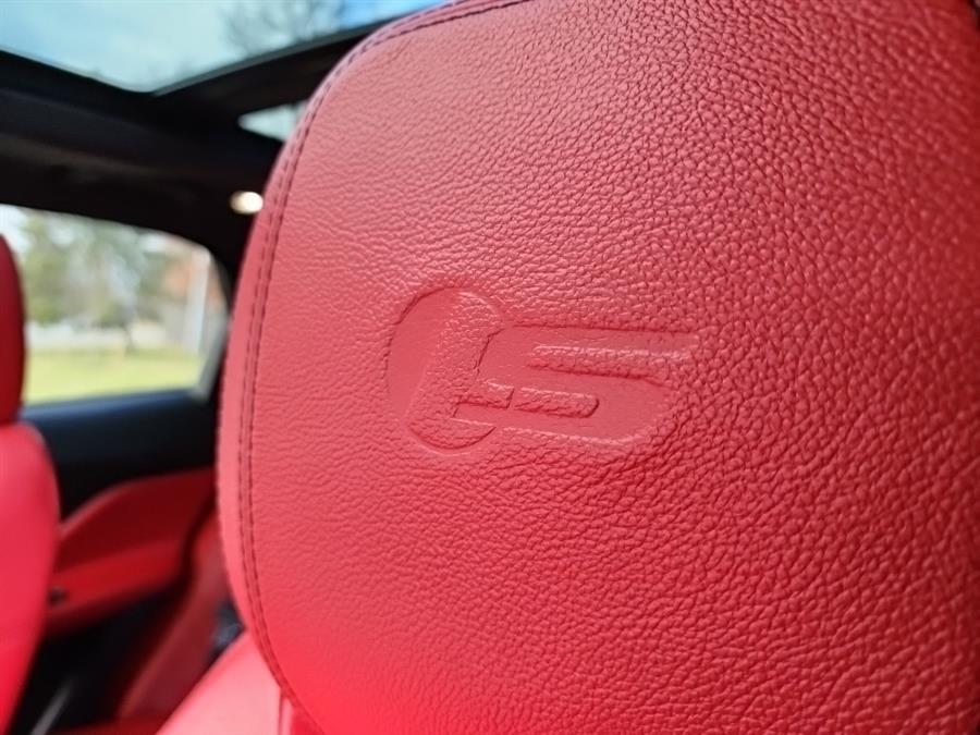 Used Jaguar F-PACE S AWD 2019 | L.I. Auto Gallery. Islip, New York Used Jaguar F-PACE S AWD 2019 | L.I. Auto Gallery. Islip, New York
