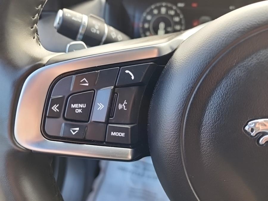 Used Jaguar F-PACE S AWD 2019 | L.I. Auto Gallery. Islip, New York Used Jaguar F-PACE S AWD 2019 | L.I. Auto Gallery. Islip, New York