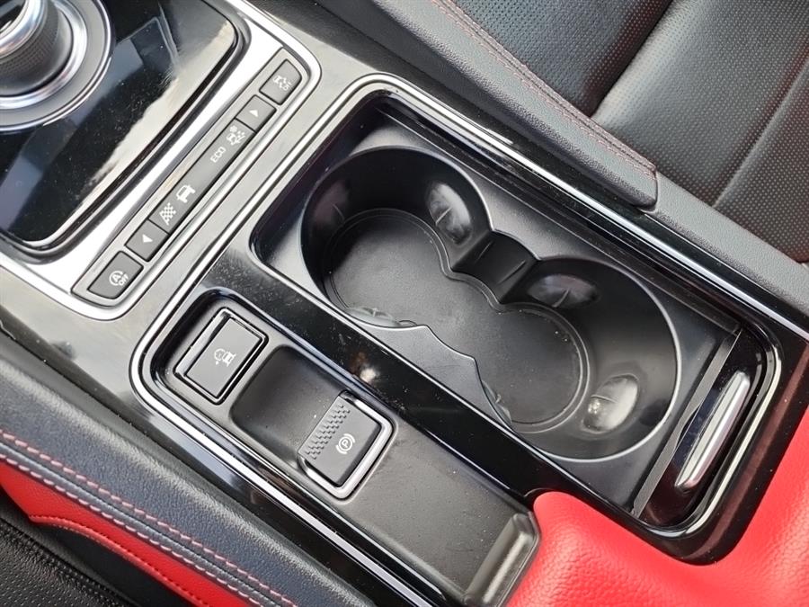 Used Jaguar F-PACE S AWD 2019 | L.I. Auto Gallery. Islip, New York Used Jaguar F-PACE S AWD 2019 | L.I. Auto Gallery. Islip, New York