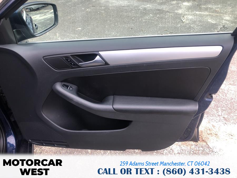 2013 Volkswagen Jetta Sedan 4dr Auto SE PZEV, available for sale in Manchester, Connecticut | Motorcar West. Manchester, Connecticut 2013 Volkswagen Jetta Sedan 4dr Auto SE PZEV, available for sale in Manchester, Connecticut | Motorcar West. Manchester, Connecticut