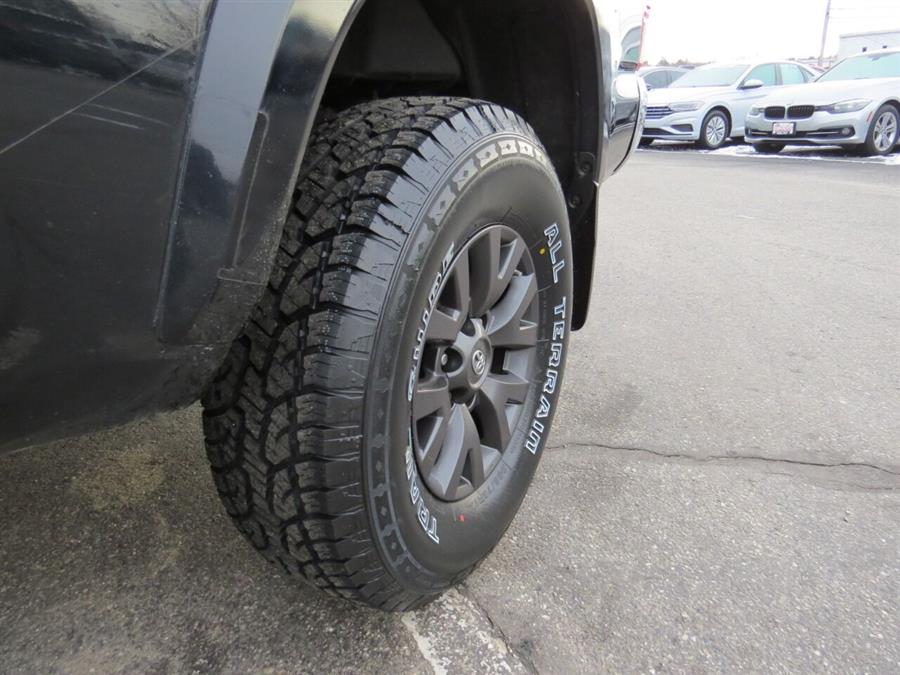 2020 Toyota Tacoma SR5 V6 4x4 4dr Access Cab 6.1 ft LB, available for sale in Auburn, Maine | Lake City Exports Inc. Auburn, Maine 2020 Toyota Tacoma SR5 V6 4x4 4dr Access Cab 6.1 ft LB, available for sale in Auburn, Maine | Lake City Exports Inc. Auburn, Maine