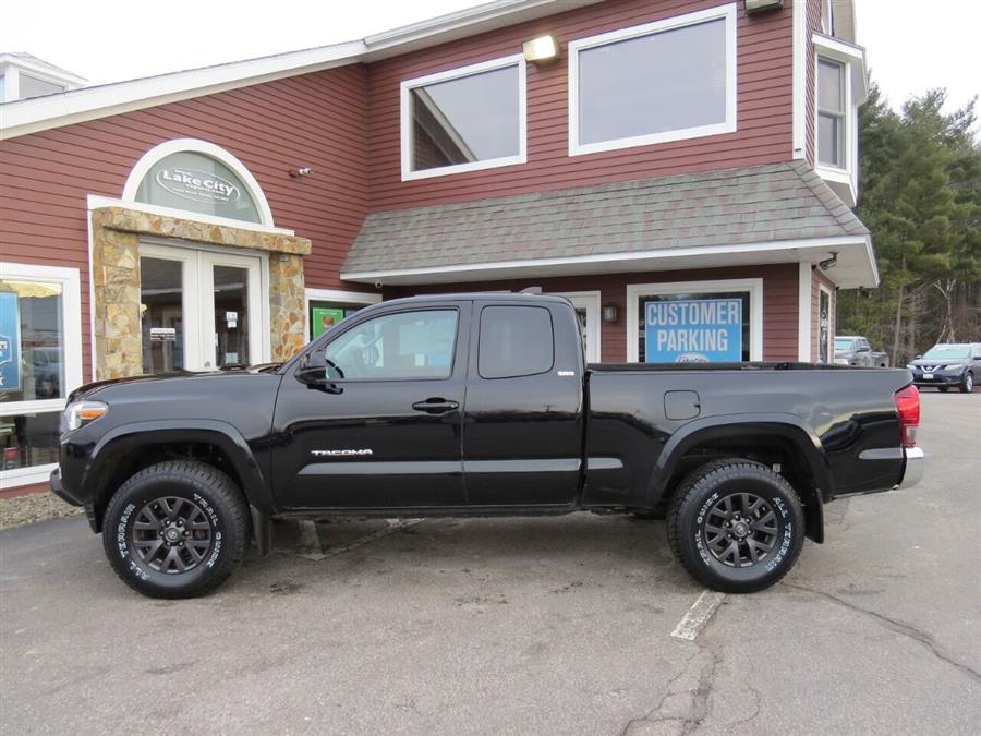 2020 Toyota Tacoma SR5 V6 4x4 4dr Access Cab 6.1 ft LB, available for sale in Auburn, Maine | Lake City Exports Inc. Auburn, Maine 2020 Toyota Tacoma SR5 V6 4x4 4dr Access Cab 6.1 ft LB, available for sale in Auburn, Maine | Lake City Exports Inc. Auburn, Maine