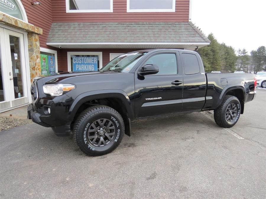 2020 Toyota Tacoma SR5 V6 4x4 4dr Access Cab 6.1 ft LB, available for sale in Auburn, Maine | Lake City Exports Inc. Auburn, Maine 2020 Toyota Tacoma SR5 V6 4x4 4dr Access Cab 6.1 ft LB, available for sale in Auburn, Maine | Lake City Exports Inc. Auburn, Maine