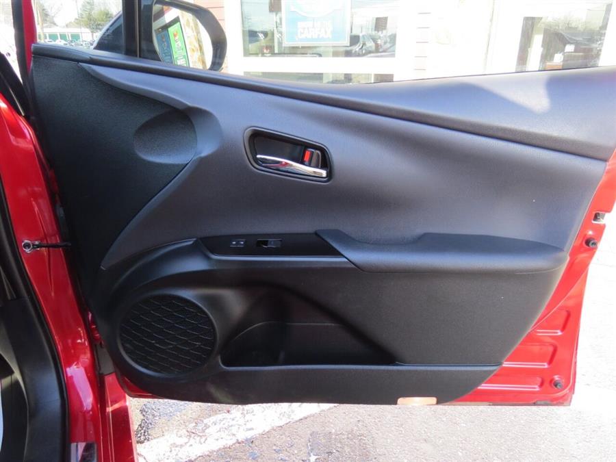 2019 Toyota Prius XLE AWD e 4dr Hatchback, available for sale in Auburn, Maine | Lake City Exports Inc. Auburn, Maine 2019 Toyota Prius XLE AWD e 4dr Hatchback, available for sale in Auburn, Maine | Lake City Exports Inc. Auburn, Maine