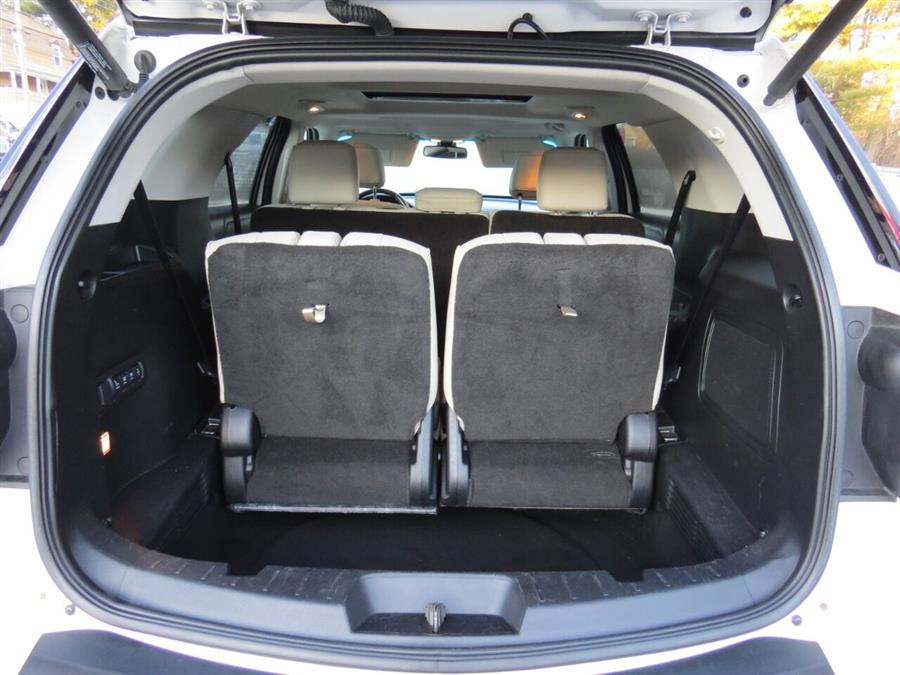 2016 Ford Explorer Platinum AWD 4dr SUV, available for sale in Auburn, Maine | Lake City Exports Inc. Auburn, Maine 2016 Ford Explorer Platinum AWD 4dr SUV, available for sale in Auburn, Maine | Lake City Exports Inc. Auburn, Maine