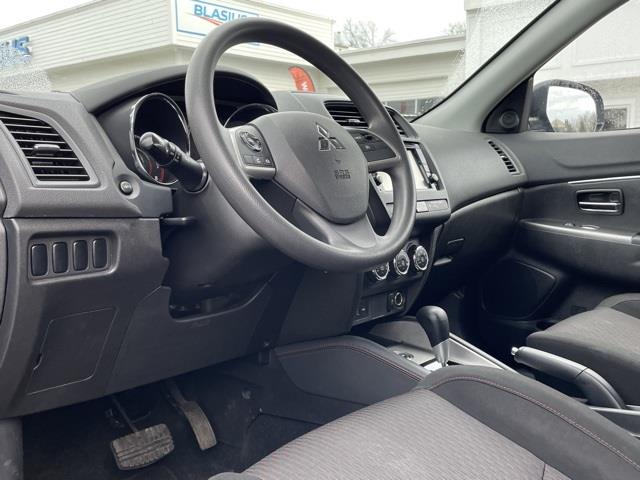 2018 Mitsubishi Outlander Sport 2.0 ES, available for sale in Brookfield, Connecticut | Blasius Federal Road. Brookfield, Connecticut 2018 Mitsubishi Outlander Sport 2.0 ES, available for sale in Brookfield, Connecticut | Blasius Federal Road. Brookfield, Connecticut