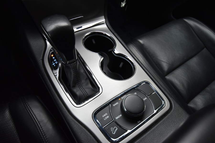 2020 Jeep Grand Cherokee Limited 4x4, available for sale in Waterbury, Connecticut | Highline Car Connection. Waterbury, Connecticut 2020 Jeep Grand Cherokee Limited 4x4, available for sale in Waterbury, Connecticut | Highline Car Connection. Waterbury, Connecticut