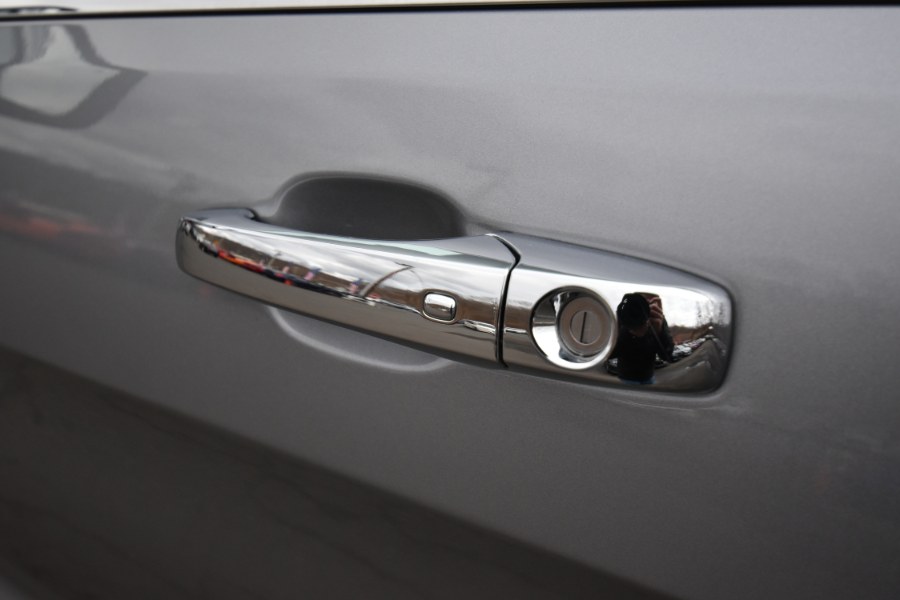 2020 Jeep Grand Cherokee Limited 4x4, available for sale in Waterbury, Connecticut | Highline Car Connection. Waterbury, Connecticut 2020 Jeep Grand Cherokee Limited 4x4, available for sale in Waterbury, Connecticut | Highline Car Connection. Waterbury, Connecticut