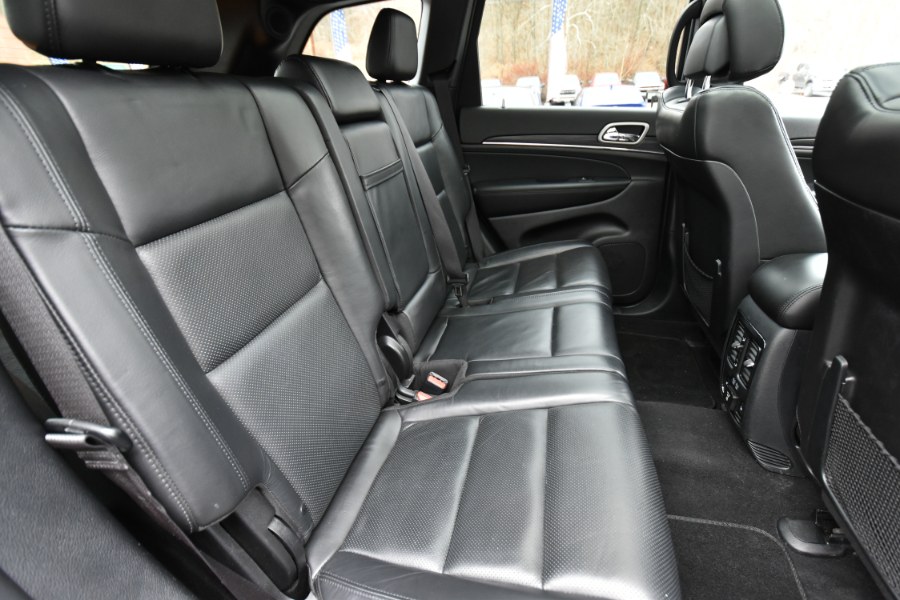 2020 Jeep Grand Cherokee Limited 4x4, available for sale in Waterbury, Connecticut | Highline Car Connection. Waterbury, Connecticut 2020 Jeep Grand Cherokee Limited 4x4, available for sale in Waterbury, Connecticut | Highline Car Connection. Waterbury, Connecticut