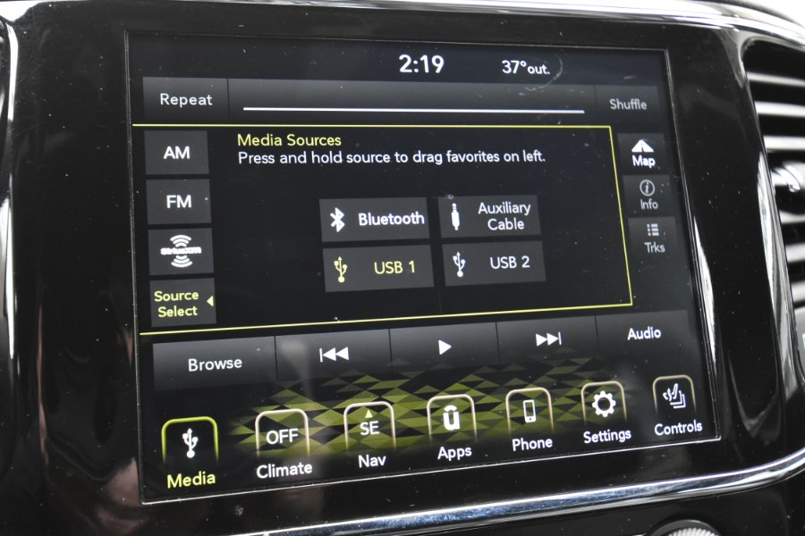 2020 Jeep Grand Cherokee Limited 4x4, available for sale in Waterbury, Connecticut | Highline Car Connection. Waterbury, Connecticut 2020 Jeep Grand Cherokee Limited 4x4, available for sale in Waterbury, Connecticut | Highline Car Connection. Waterbury, Connecticut
