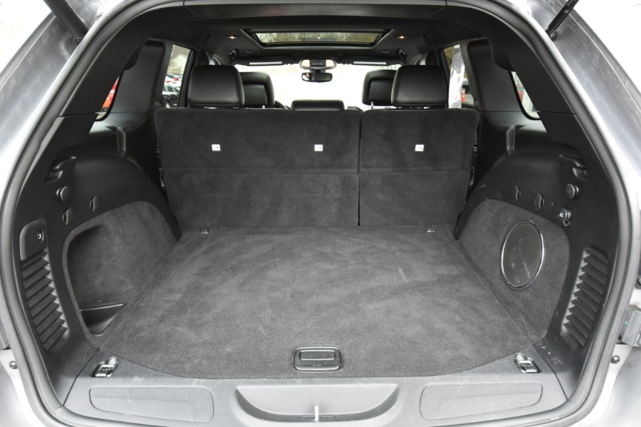2020 Jeep Grand Cherokee Limited 4x4, available for sale in Waterbury, Connecticut | Highline Car Connection. Waterbury, Connecticut 2020 Jeep Grand Cherokee Limited 4x4, available for sale in Waterbury, Connecticut | Highline Car Connection. Waterbury, Connecticut