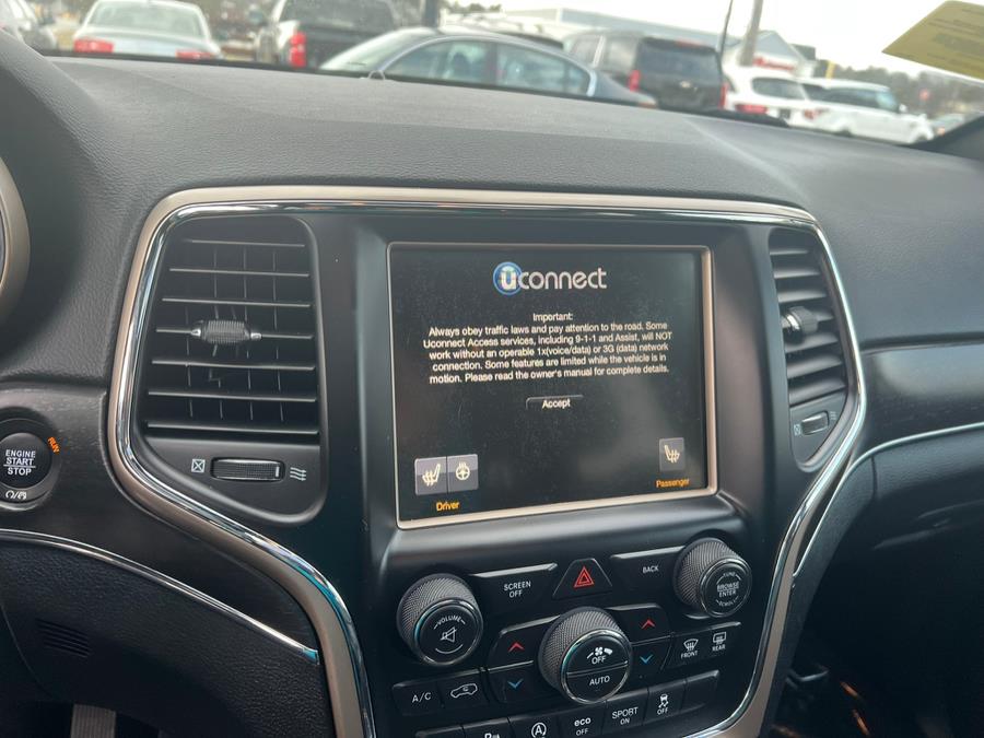 Used Jeep Grand Cherokee Limited 4x4 2017 | J & A Auto Center. Raynham, Massachusetts Used Jeep Grand Cherokee Limited 4x4 2017 | J & A Auto Center. Raynham, Massachusetts