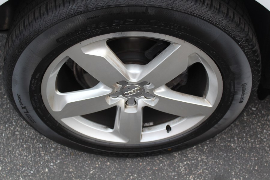 2012 Audi Q5 quattro 4dr 3.2L Premium Plus, available for sale in Deer Park, New York | Car Tec Enterprise Leasing & Sales LLC. Deer Park, New York 2012 Audi Q5 quattro 4dr 3.2L Premium Plus, available for sale in Deer Park, New York | Car Tec Enterprise Leasing & Sales LLC. Deer Park, New York