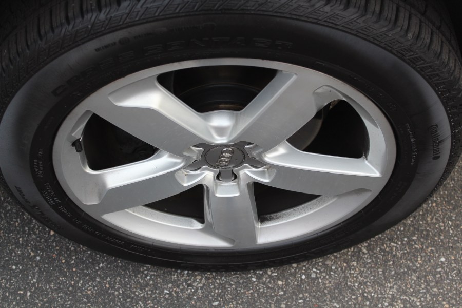 2012 Audi Q5 quattro 4dr 3.2L Premium Plus, available for sale in Deer Park, New York | Car Tec Enterprise Leasing & Sales LLC. Deer Park, New York 2012 Audi Q5 quattro 4dr 3.2L Premium Plus, available for sale in Deer Park, New York | Car Tec Enterprise Leasing & Sales LLC. Deer Park, New York