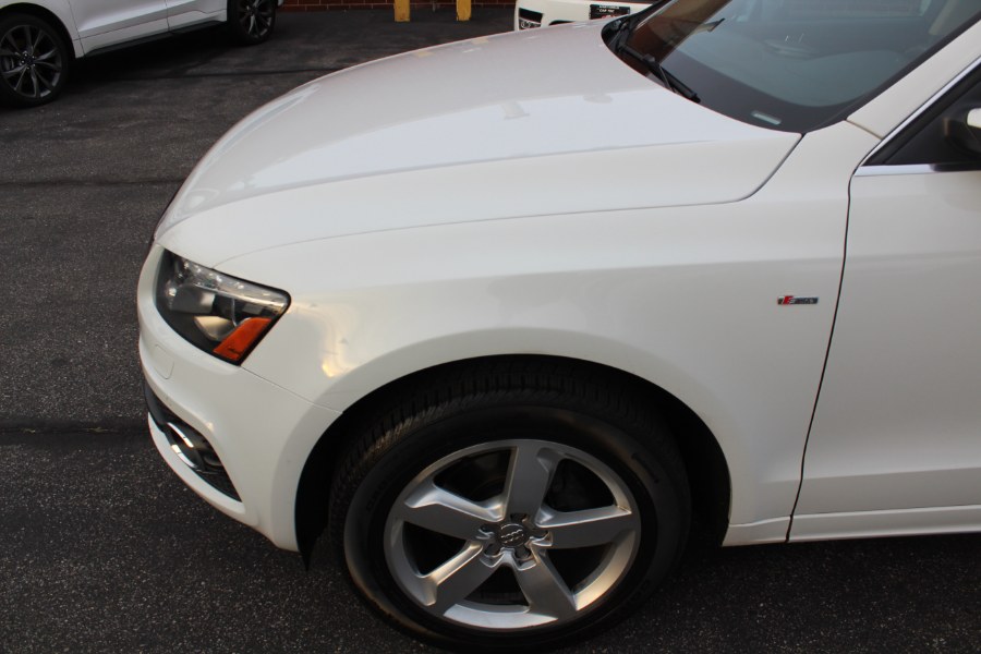 2012 Audi Q5 quattro 4dr 3.2L Premium Plus, available for sale in Deer Park, New York | Car Tec Enterprise Leasing & Sales LLC. Deer Park, New York 2012 Audi Q5 quattro 4dr 3.2L Premium Plus, available for sale in Deer Park, New York | Car Tec Enterprise Leasing & Sales LLC. Deer Park, New York