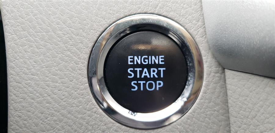 2019 Toyota Highlander XLE V6 AWD (Natl), available for sale in Little Ferry, New Jersey | Victoria Preowned Autos Inc. Little Ferry, New Jersey 2019 Toyota Highlander XLE V6 AWD (Natl), available for sale in Little Ferry, New Jersey | Victoria Preowned Autos Inc. Little Ferry, New Jersey