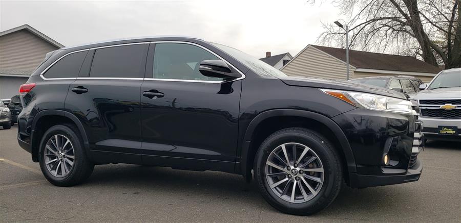 2019 Toyota Highlander XLE V6 AWD (Natl), available for sale in Little Ferry, New Jersey | Victoria Preowned Autos Inc. Little Ferry, New Jersey 2019 Toyota Highlander XLE V6 AWD (Natl), available for sale in Little Ferry, New Jersey | Victoria Preowned Autos Inc. Little Ferry, New Jersey