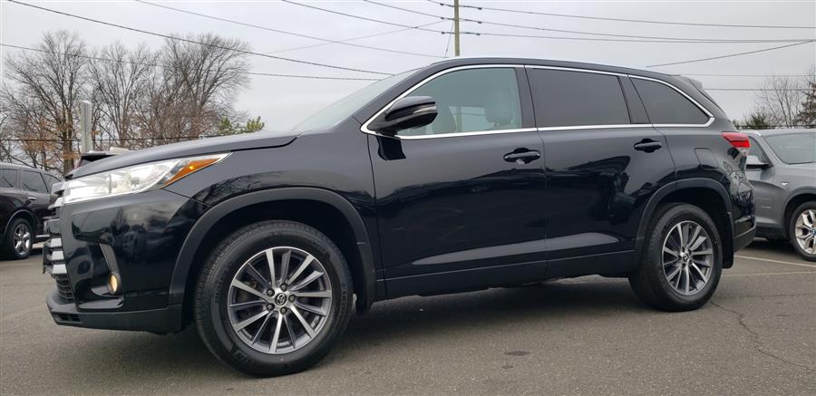 2019 Toyota Highlander XLE V6 AWD (Natl), available for sale in Little Ferry, New Jersey | Victoria Preowned Autos Inc. Little Ferry, New Jersey 2019 Toyota Highlander XLE V6 AWD (Natl), available for sale in Little Ferry, New Jersey | Victoria Preowned Autos Inc. Little Ferry, New Jersey